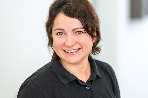 Ina Sestovschi, Auszubildende